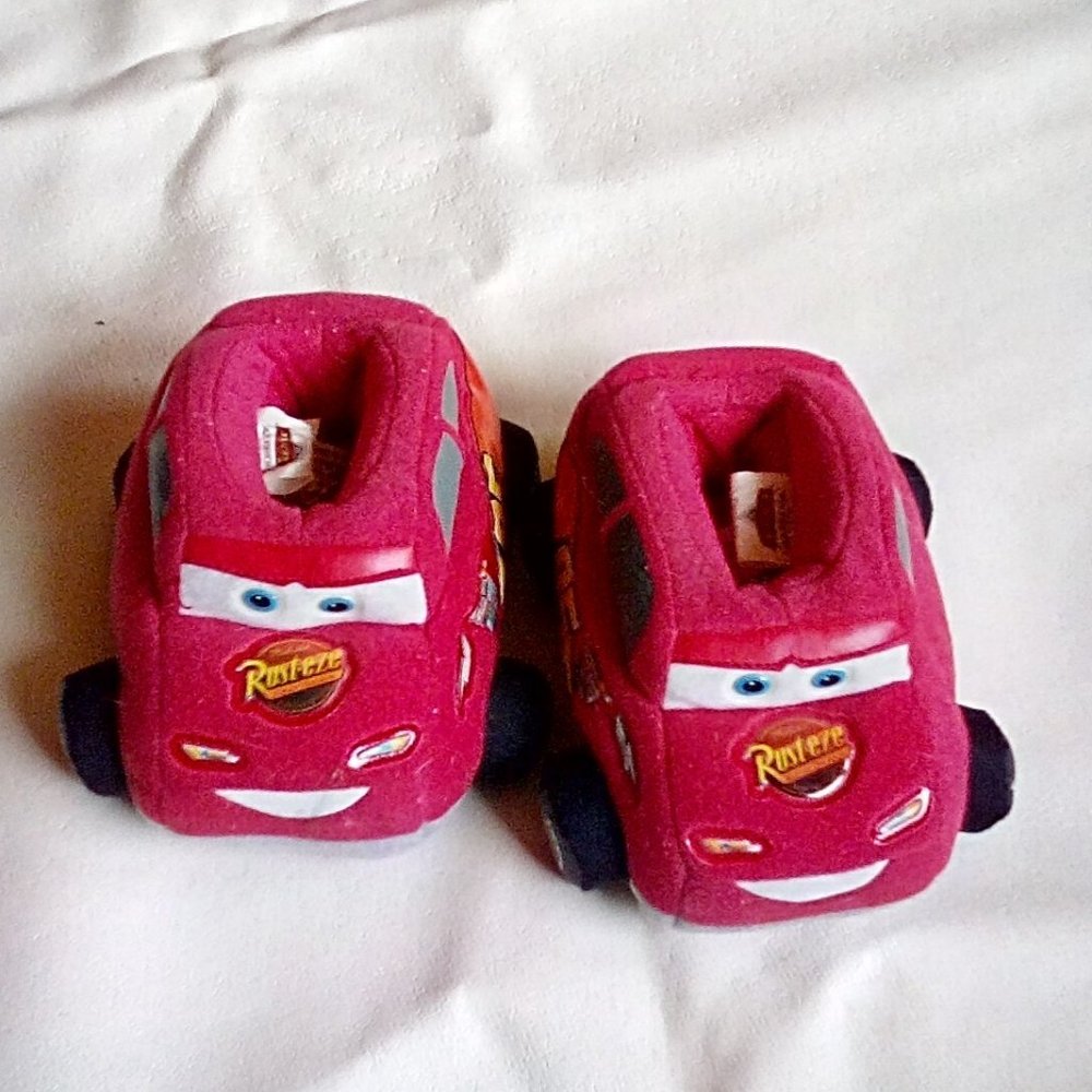 Cars Lightning McQueen Slippers, Size S(5-6)